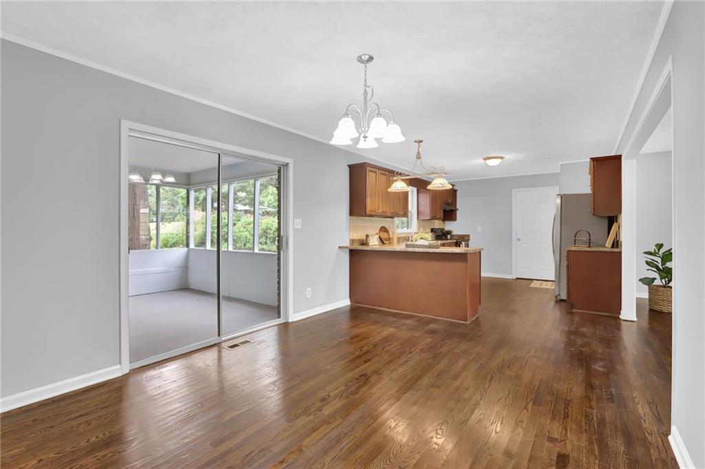5555 Woodland Drive
