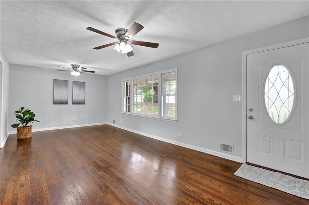 5555 Woodland Drive