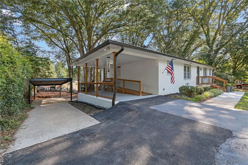 2483 Crockett Drive SE