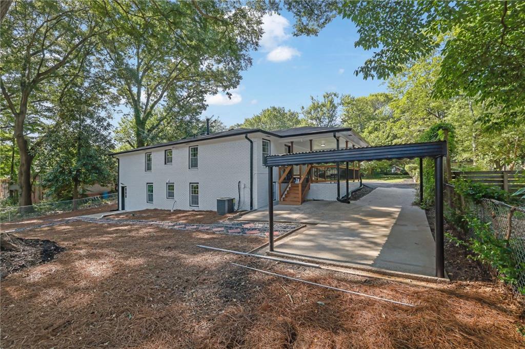 2483 Crockett Drive SE