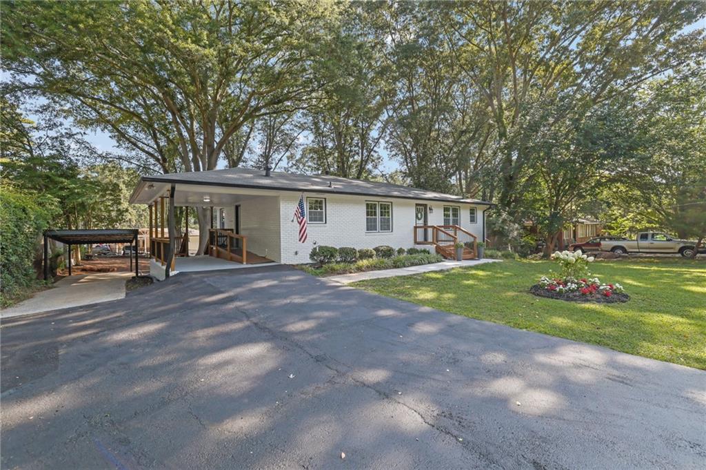 2483 Crockett Drive SE