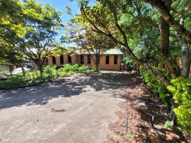3249 Sandy Plains Road