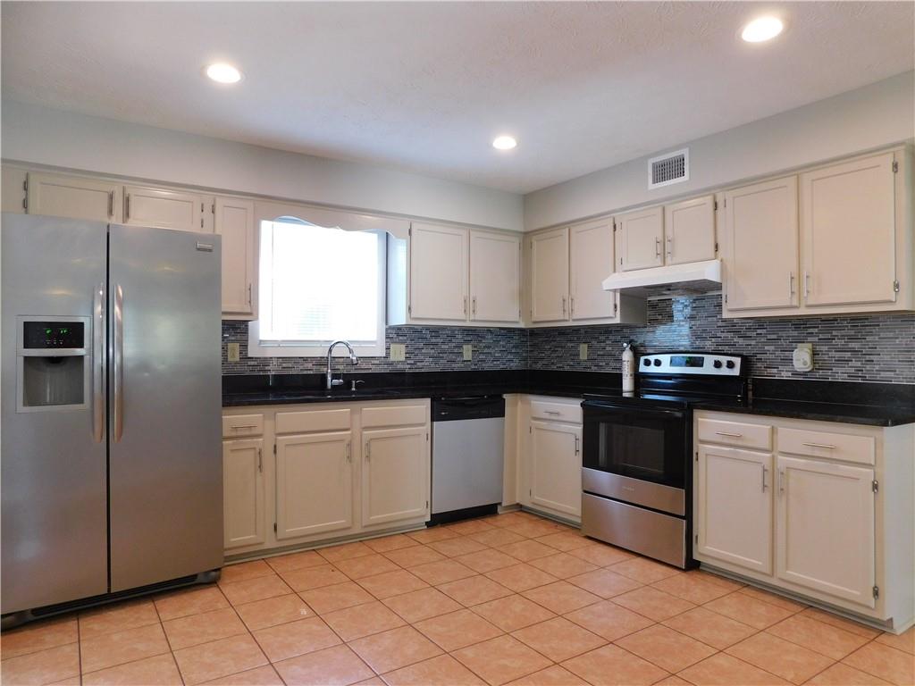 1420 Grayland Creek Place