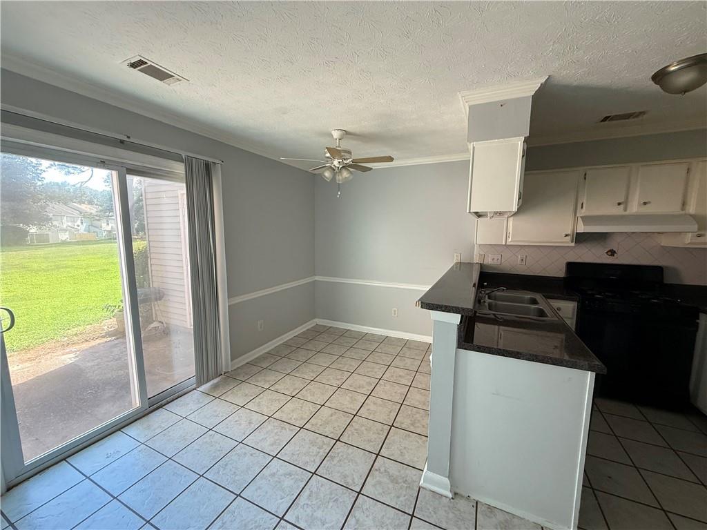 6636 Witherington CT Square