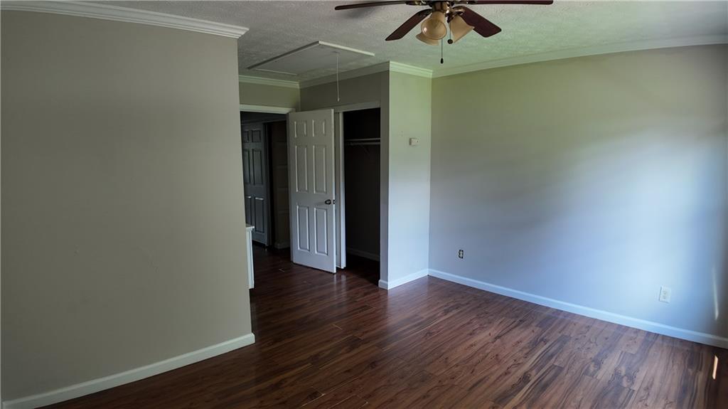 6636 Witherington CT Square