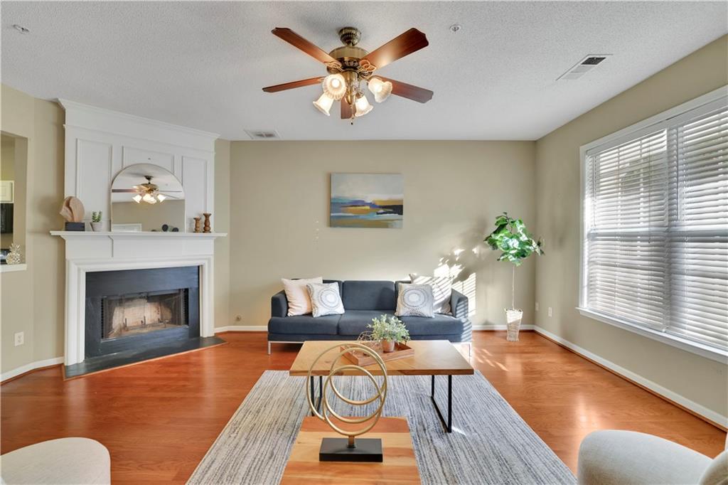 2040 Whitestone Place