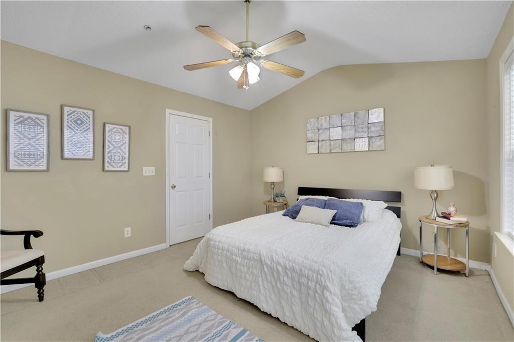 2040 Whitestone Place