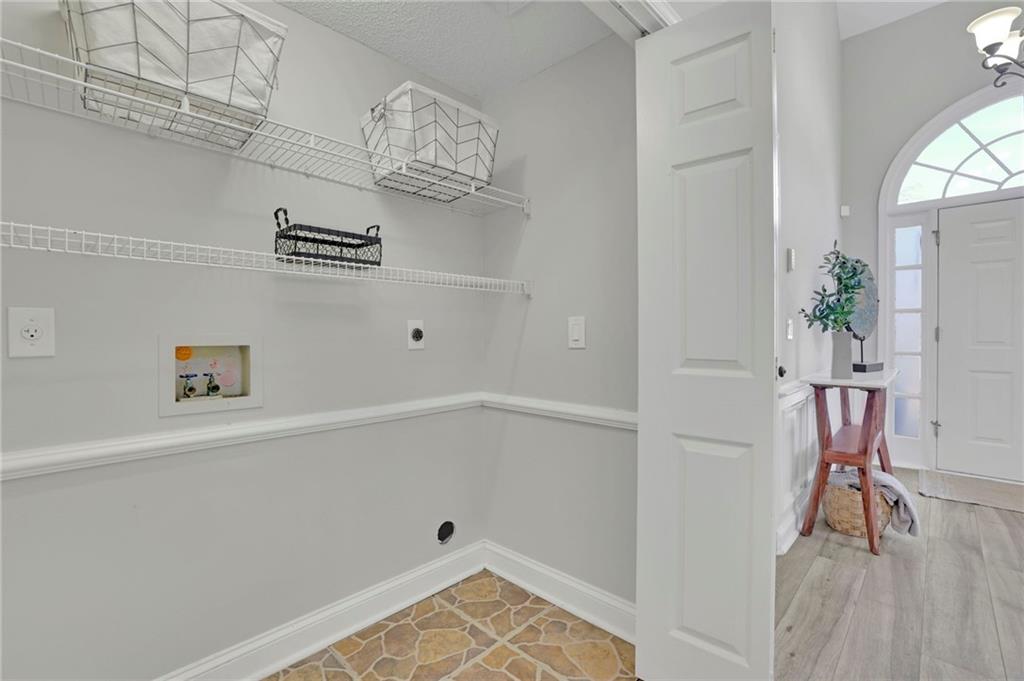 5696 Kilrush Court SE