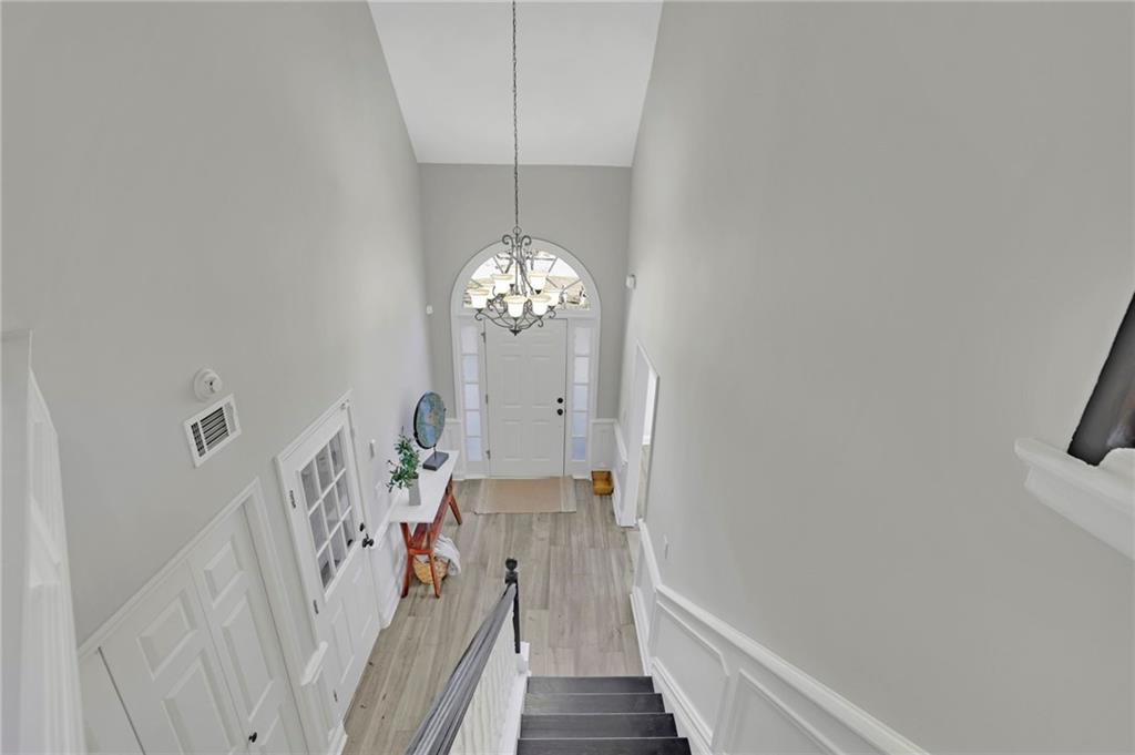 5696 Kilrush Court SE