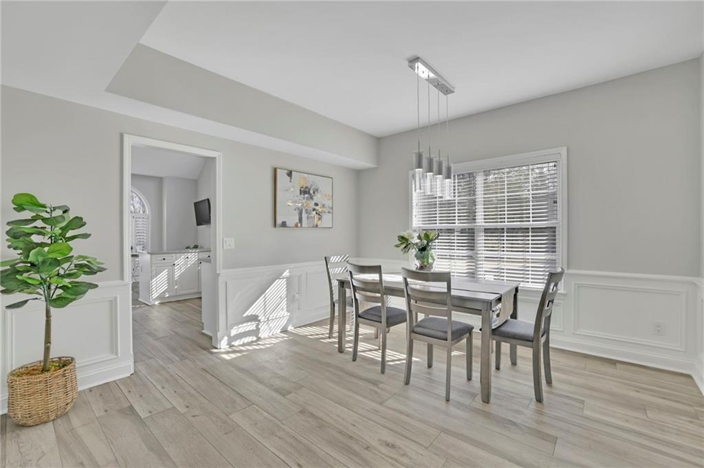 5696 Kilrush Court SE