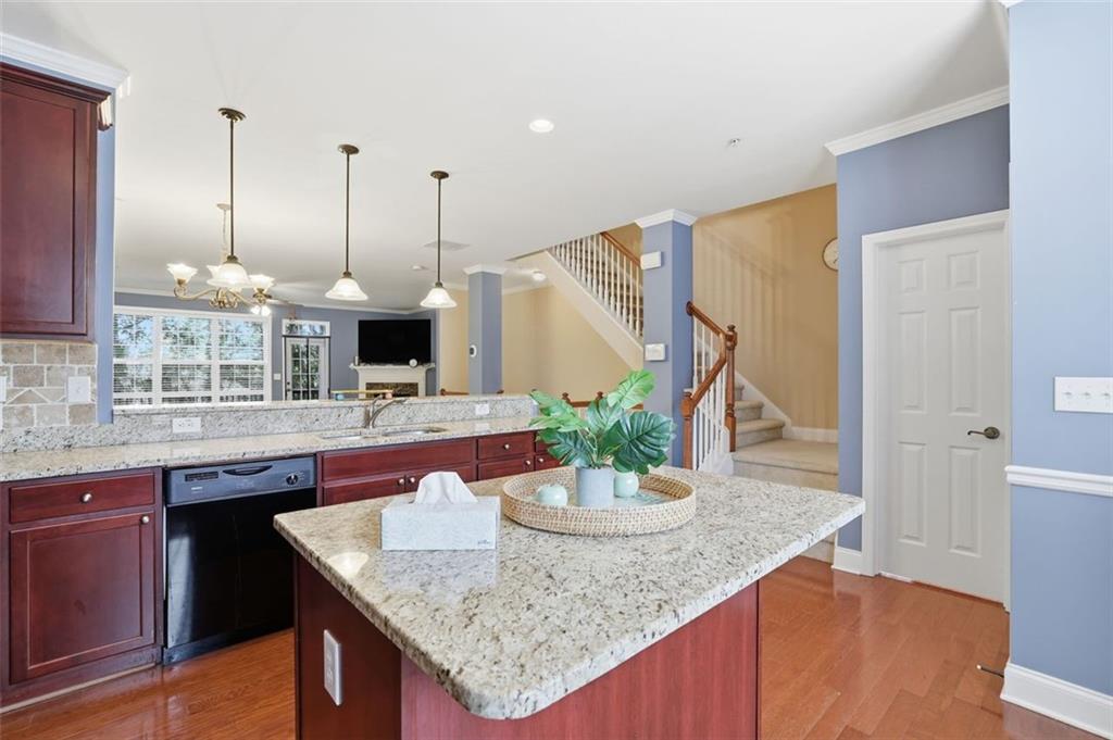 404 WILLIAMSON Street SE Unit 10/36