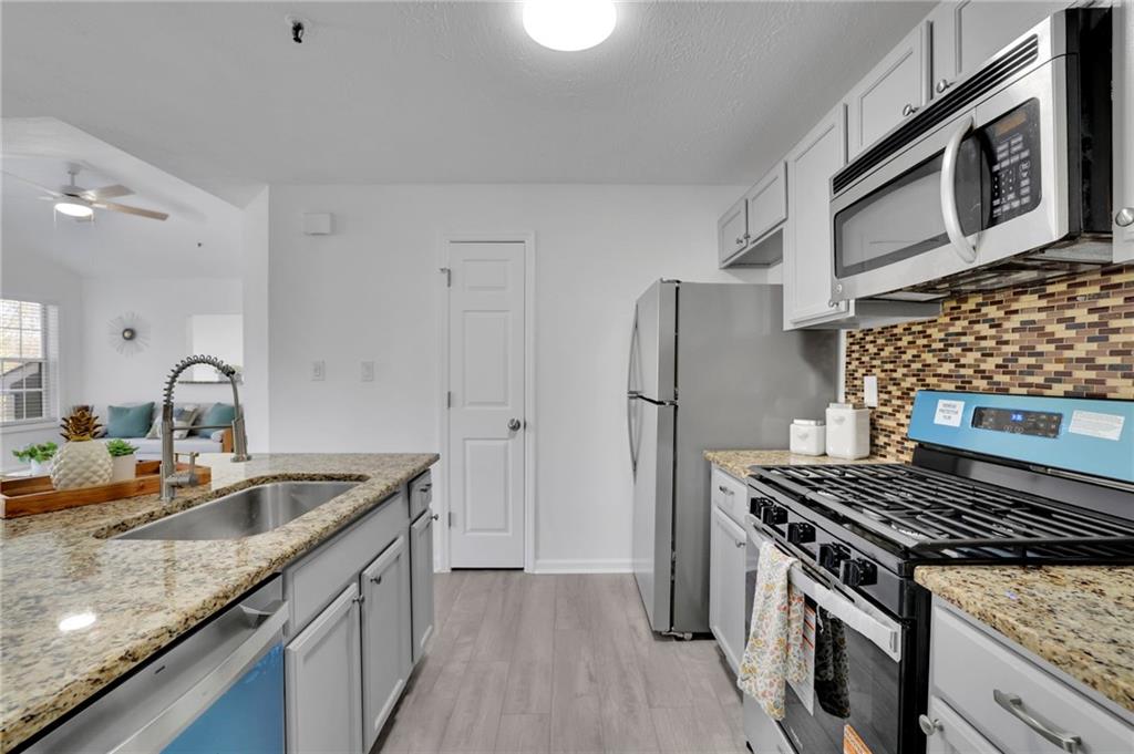 5616 River Heights Crossing SE