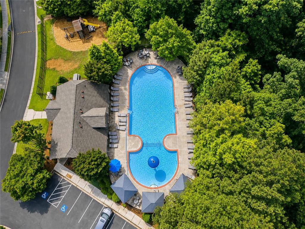 1615 Faircrest Lane