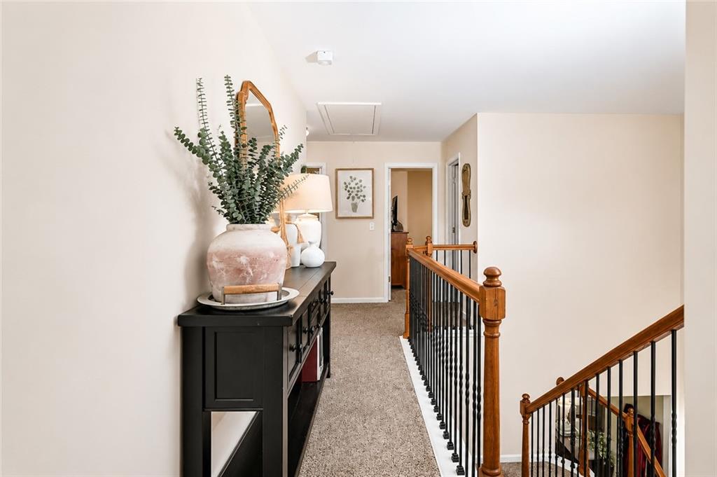 1615 Faircrest Lane