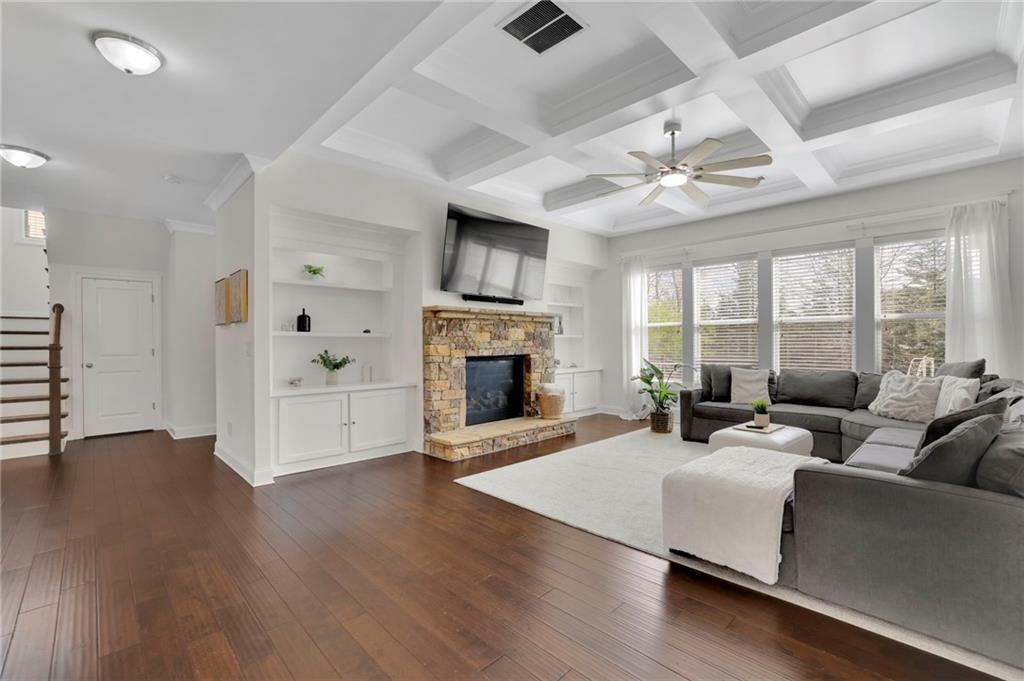 425 Blackwell Bend