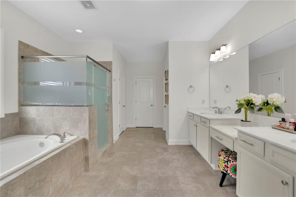 425 Blackwell Bend