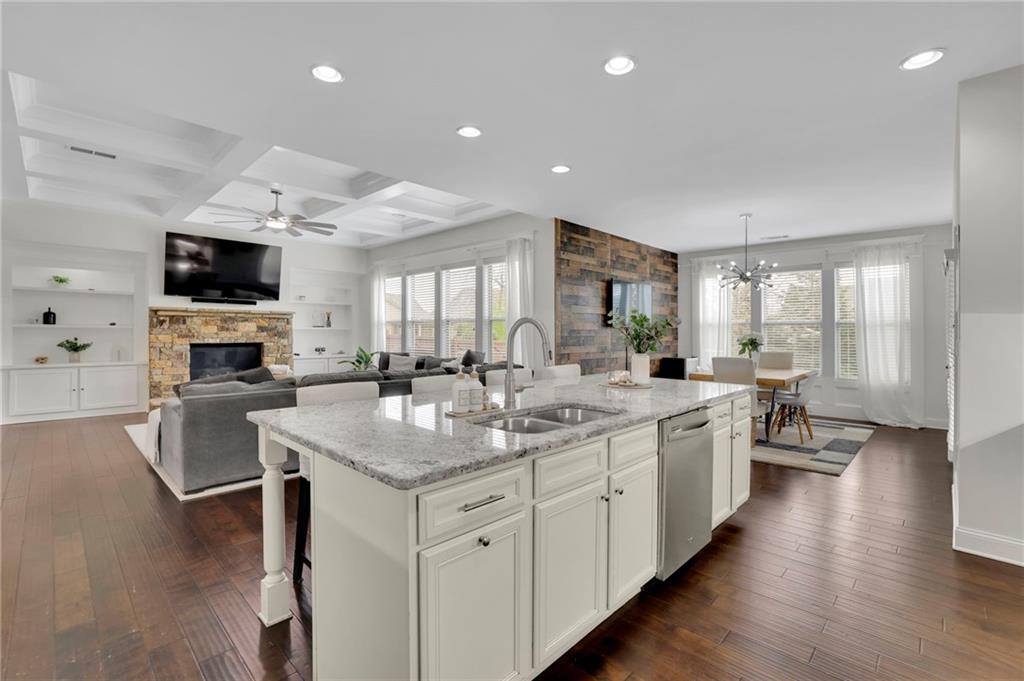 425 Blackwell Bend