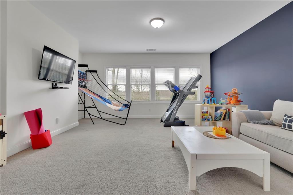 425 Blackwell Bend