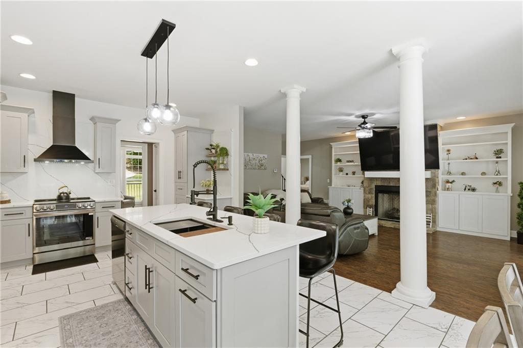 306 Oak Ridge Drive