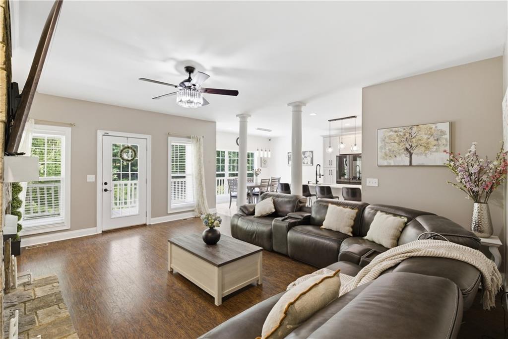 306 Oak Ridge Drive