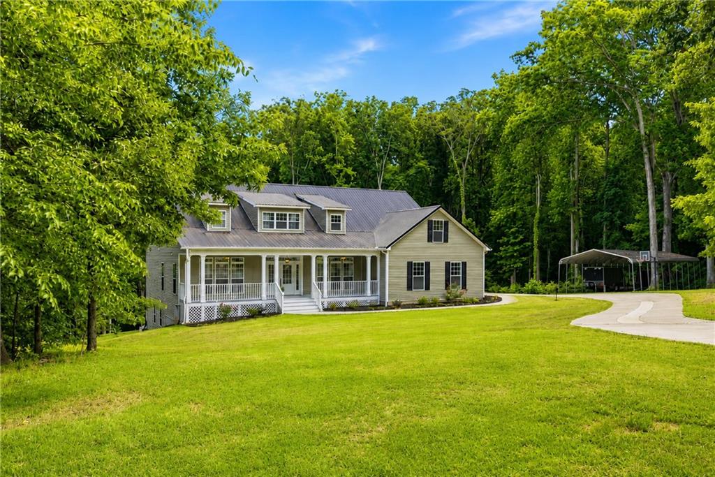306 Oak Ridge Drive