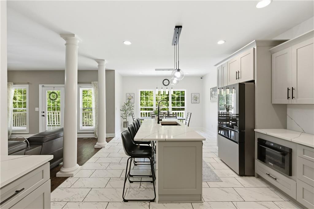 306 Oak Ridge Drive