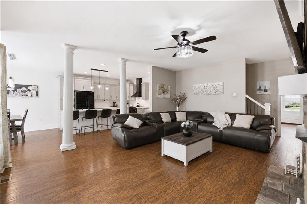 306 Oak Ridge Drive