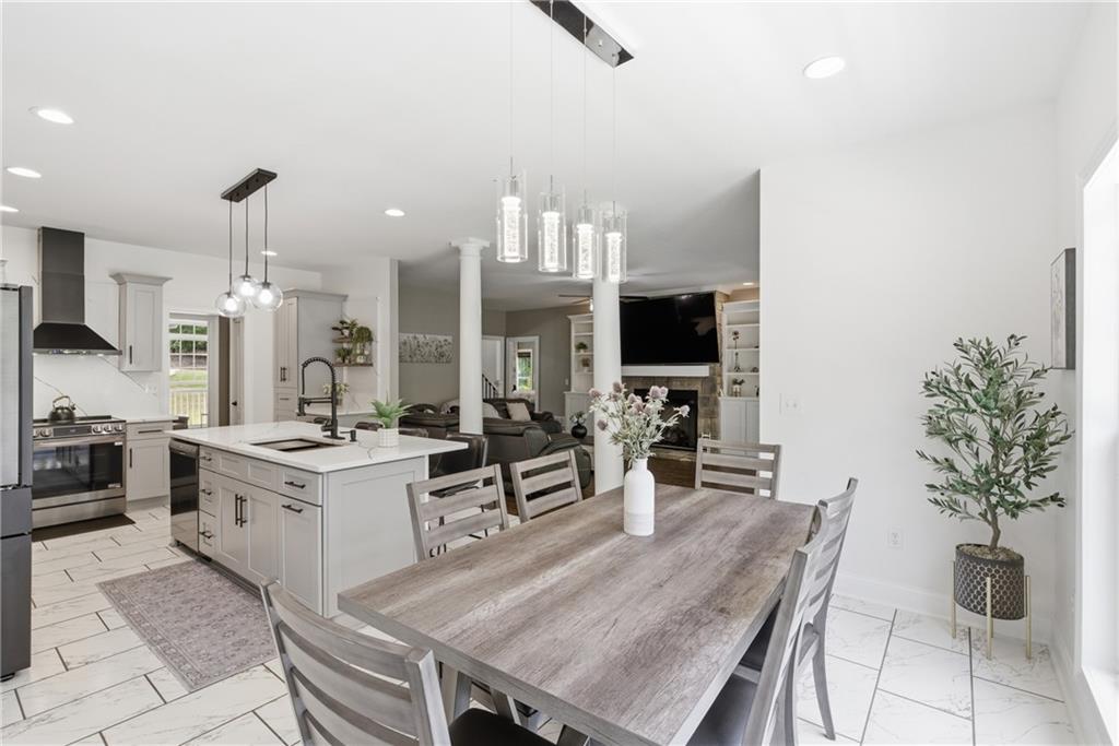 306 Oak Ridge Drive