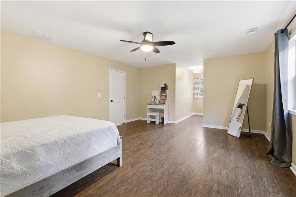 306 Oak Ridge Drive