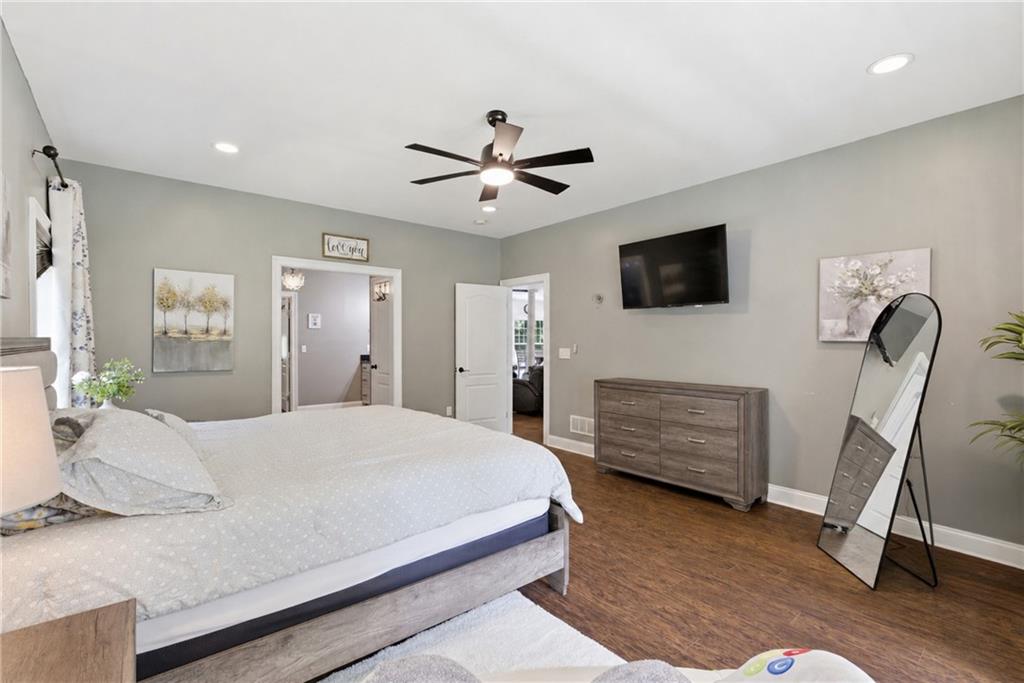 306 Oak Ridge Drive