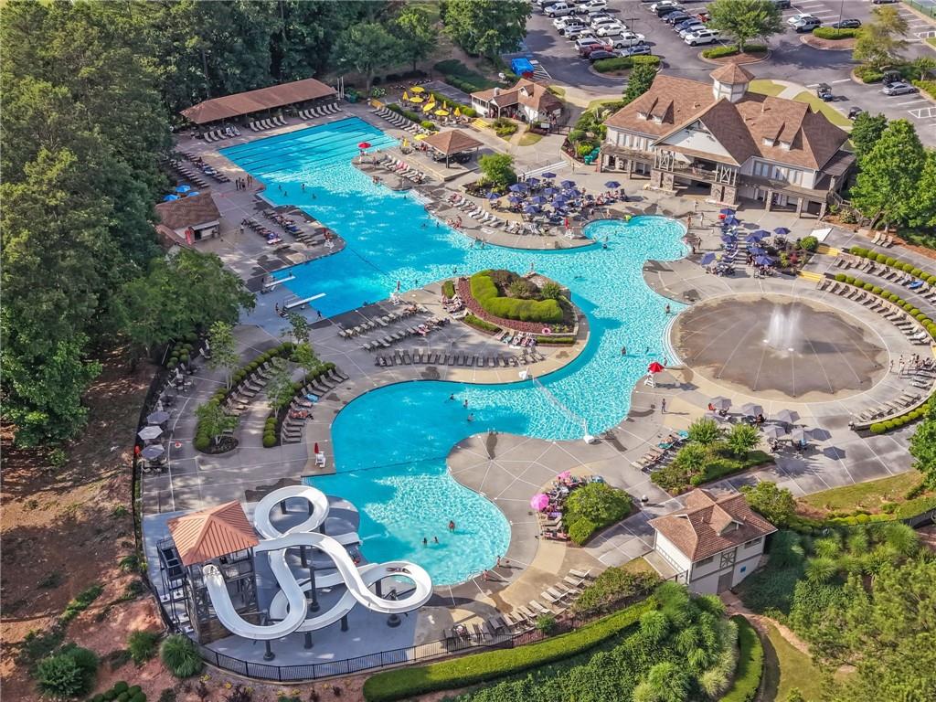 523 Waterside Court