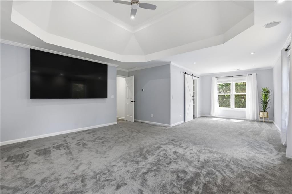 523 Waterside Court