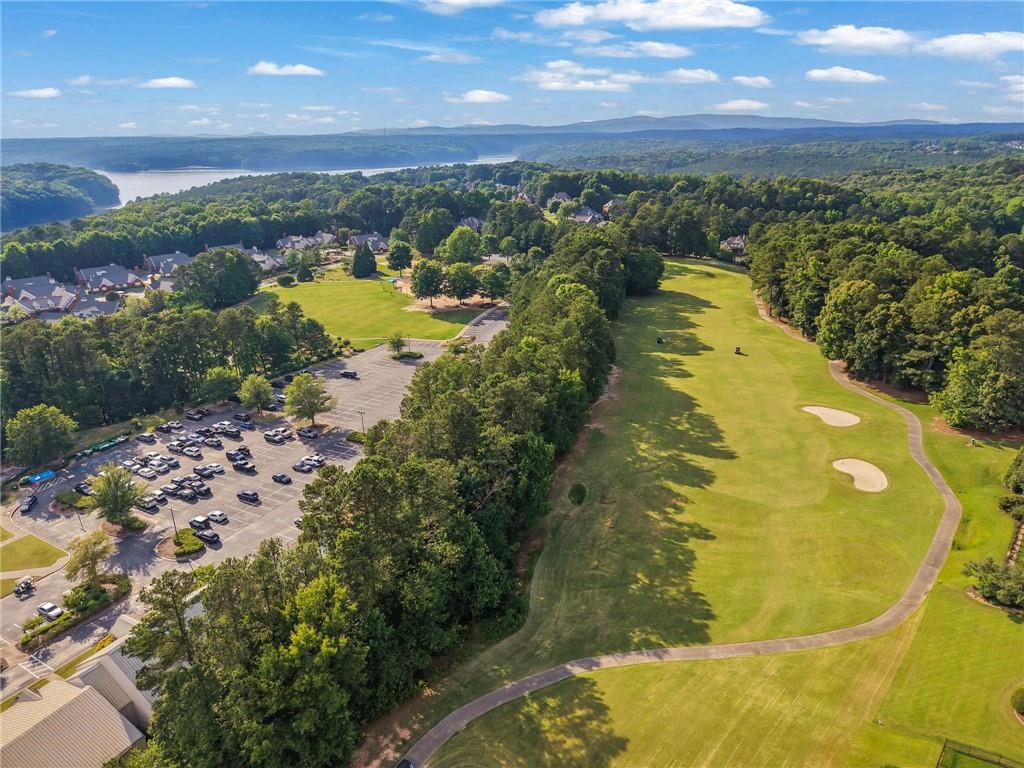 523 Waterside Court