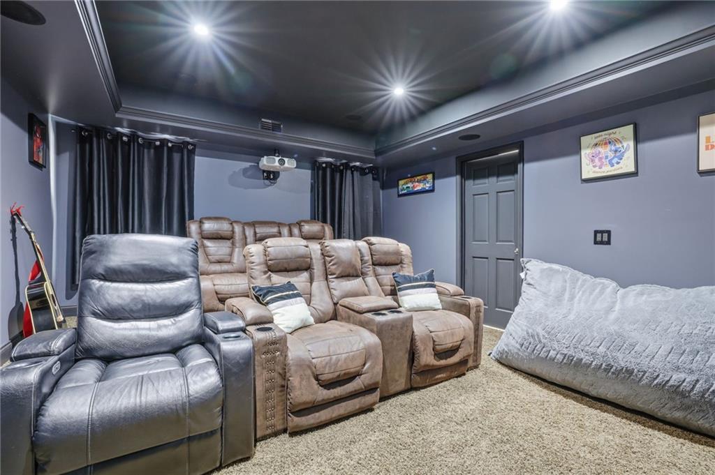 523 Waterside Court