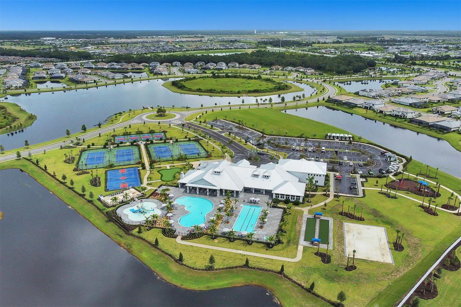 15527 ISLANDWALK AVE