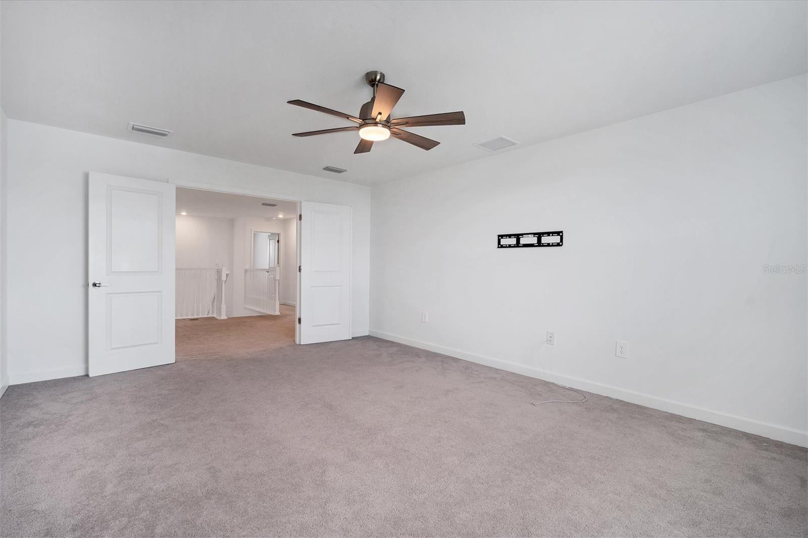 15527 ISLANDWALK AVE