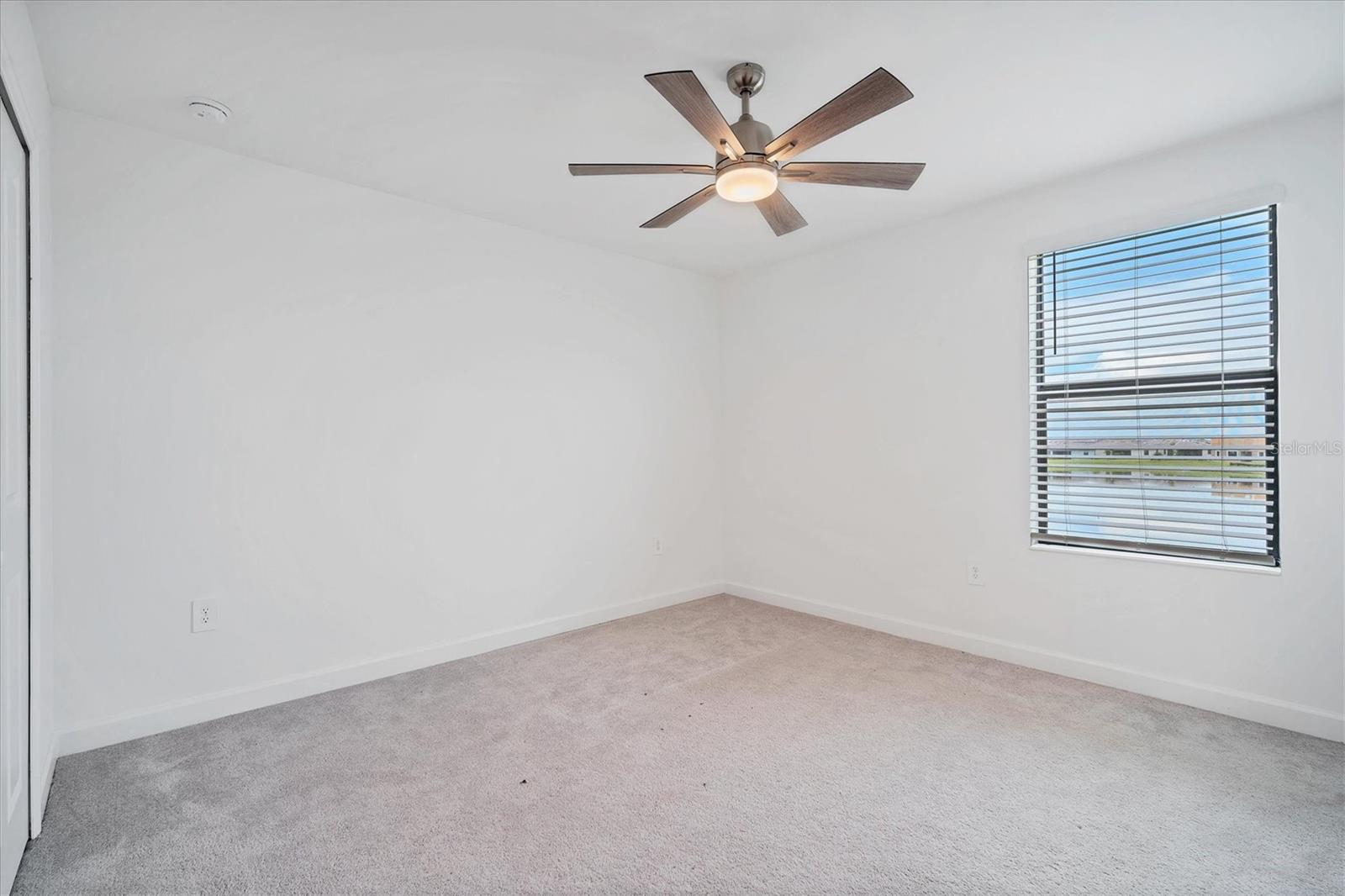 15527 ISLANDWALK AVE