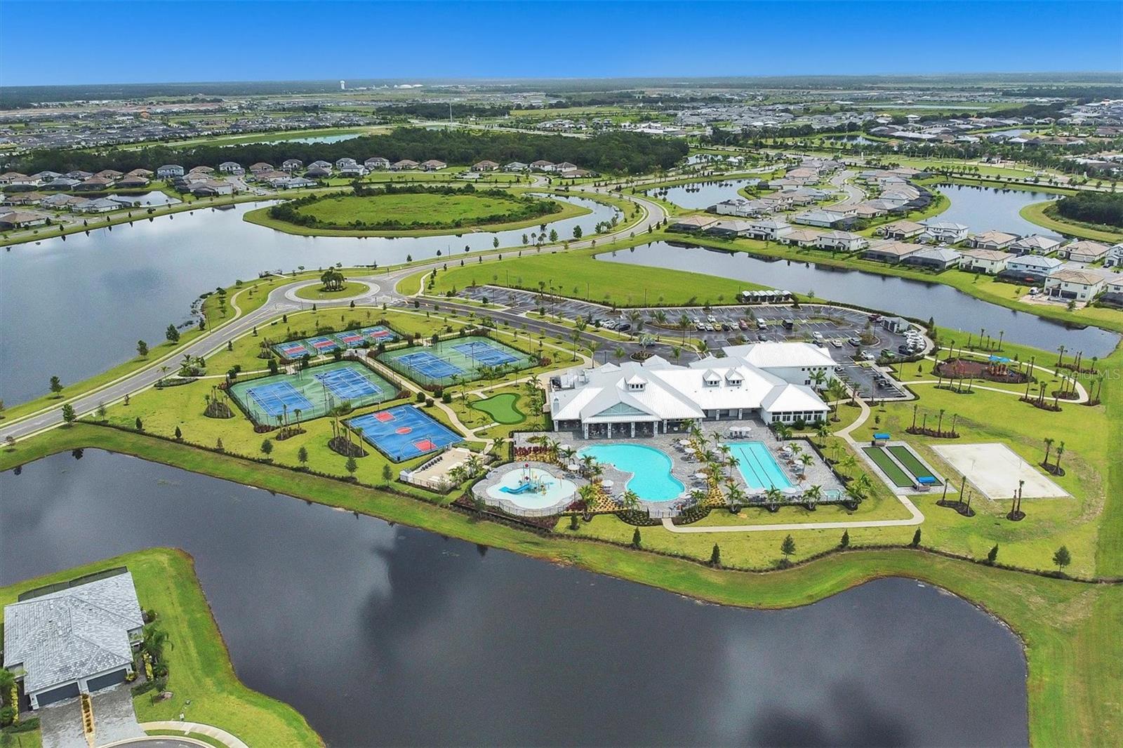 15527 ISLANDWALK AVE