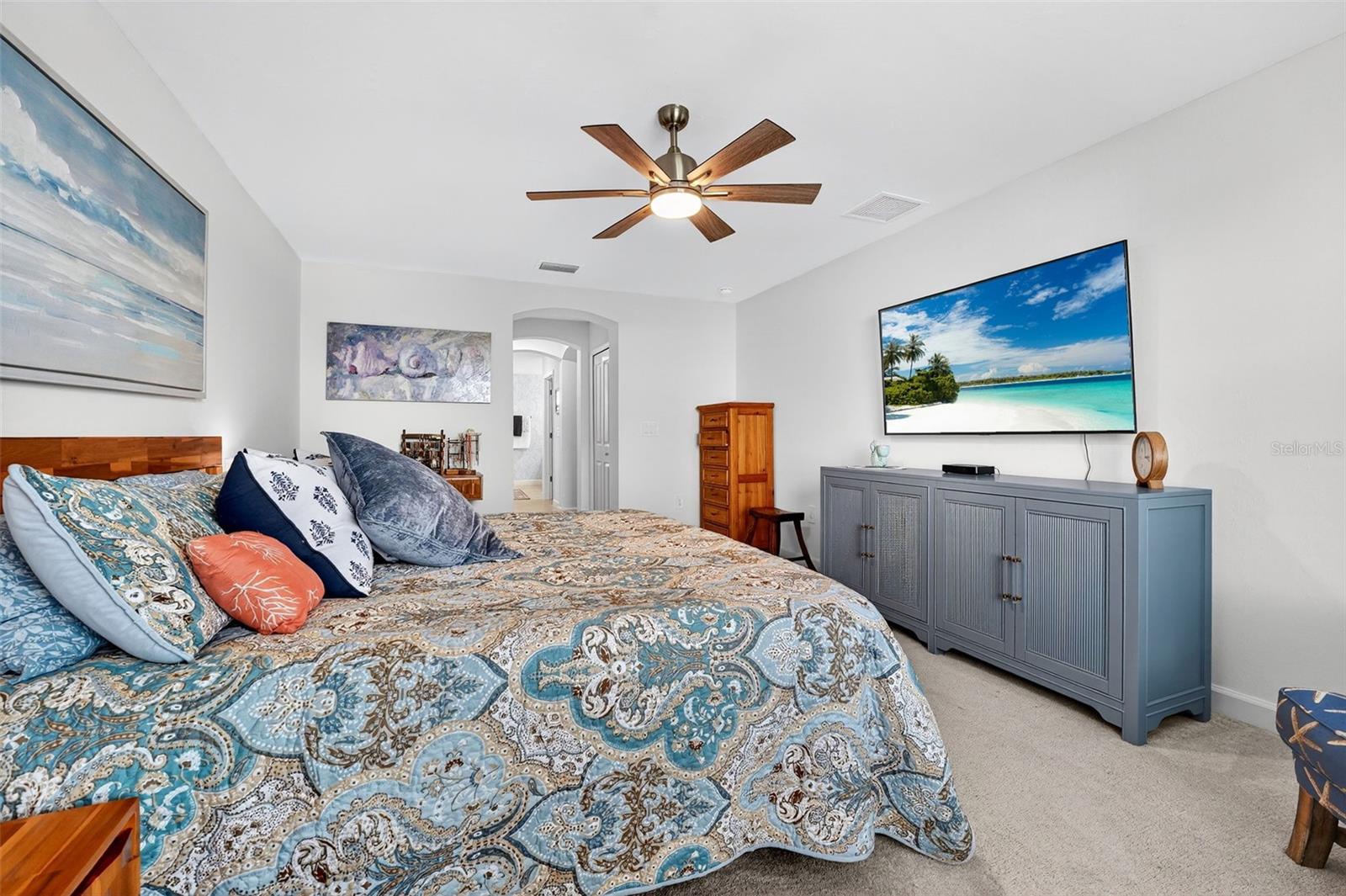 15527 ISLANDWALK AVE