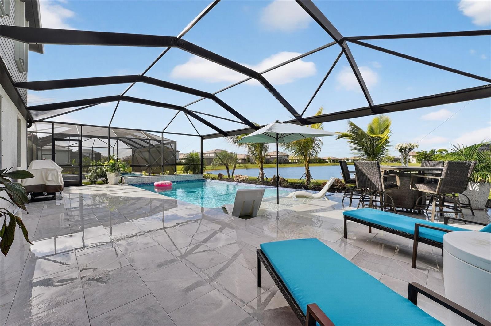 15527 ISLANDWALK AVE