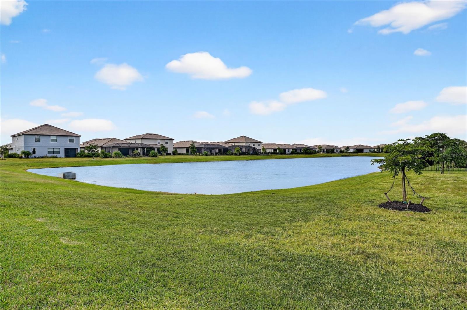 15527 ISLANDWALK AVE