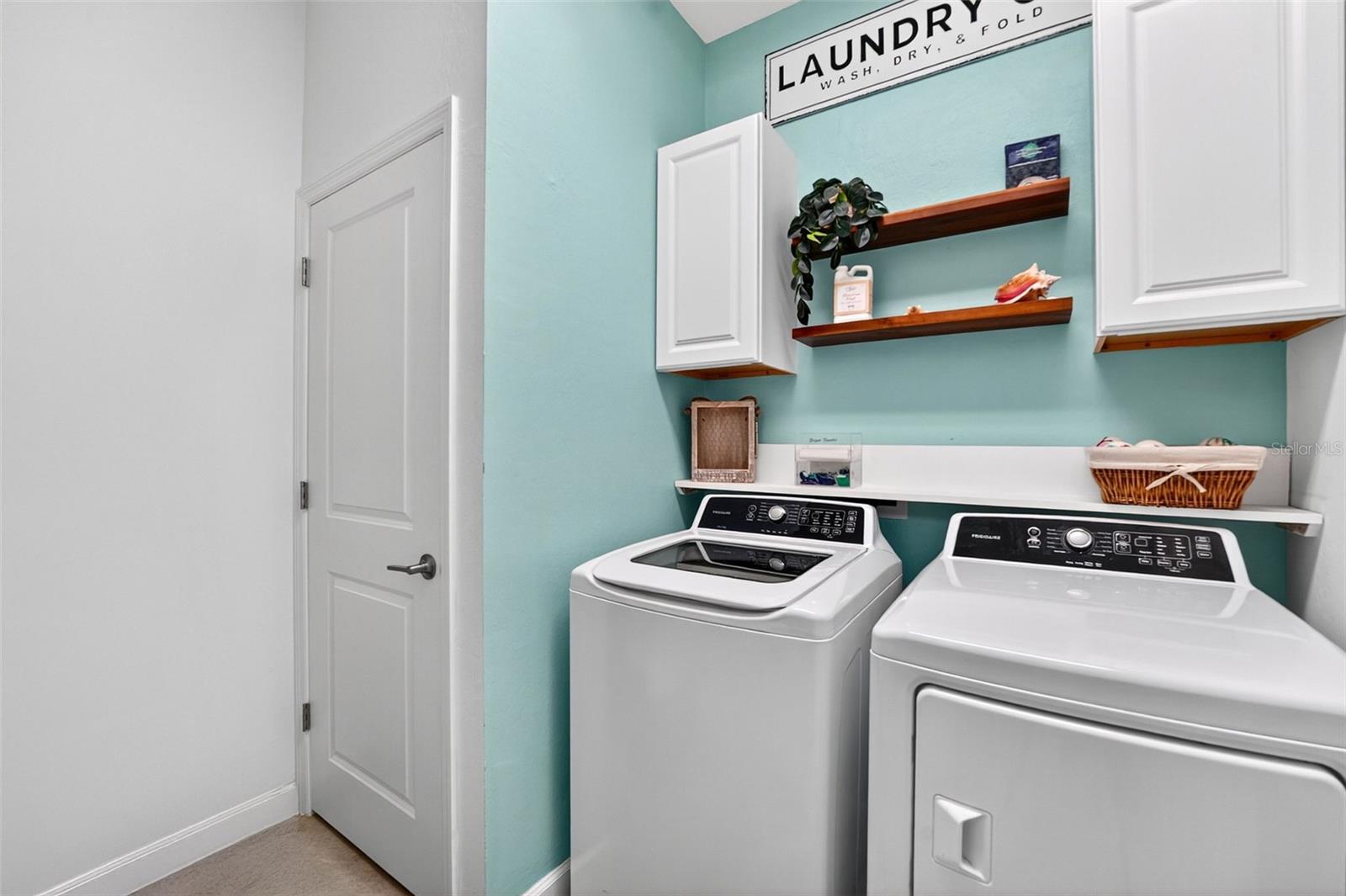 15527 ISLANDWALK AVE