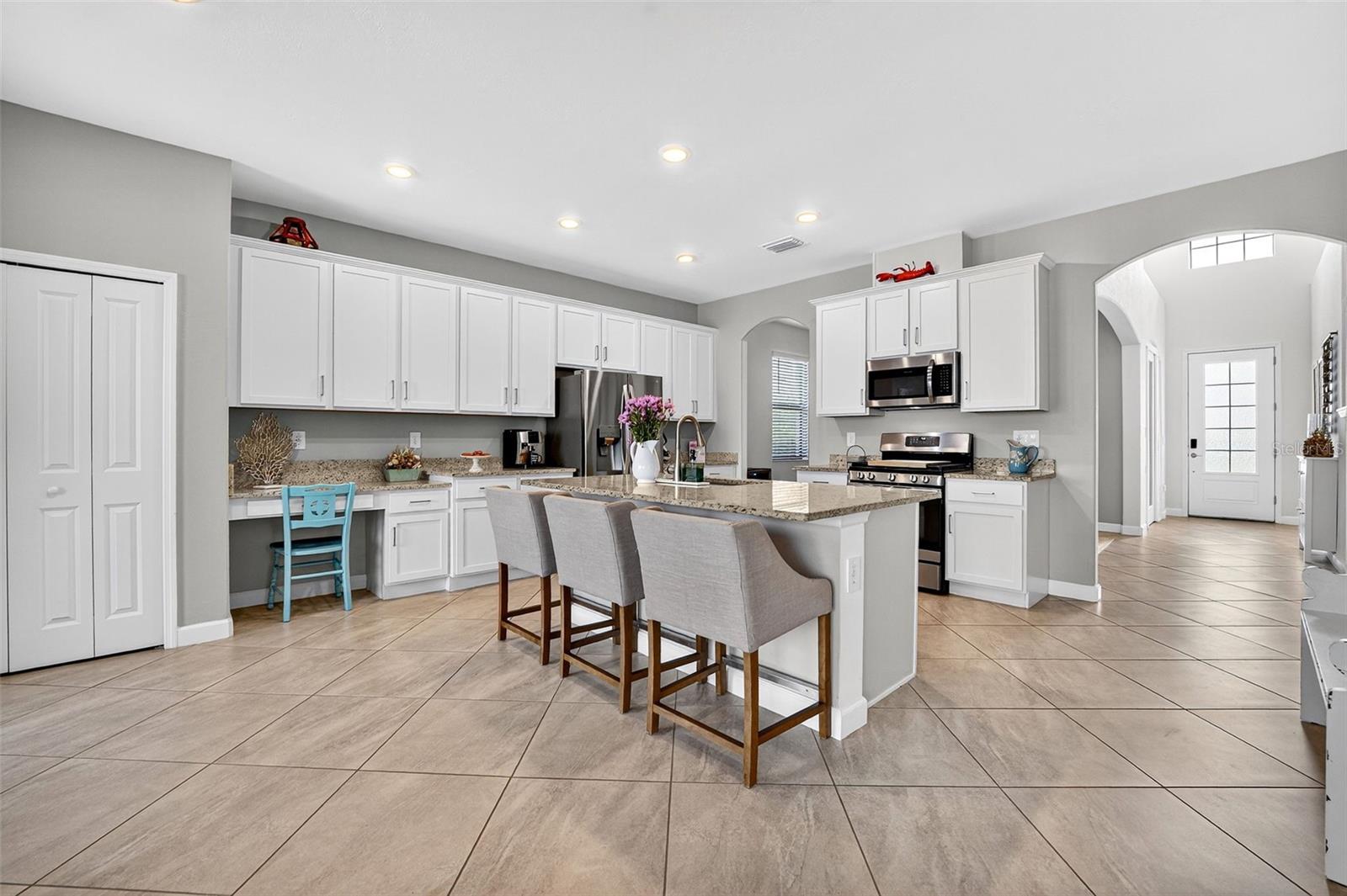 15527 ISLANDWALK AVE