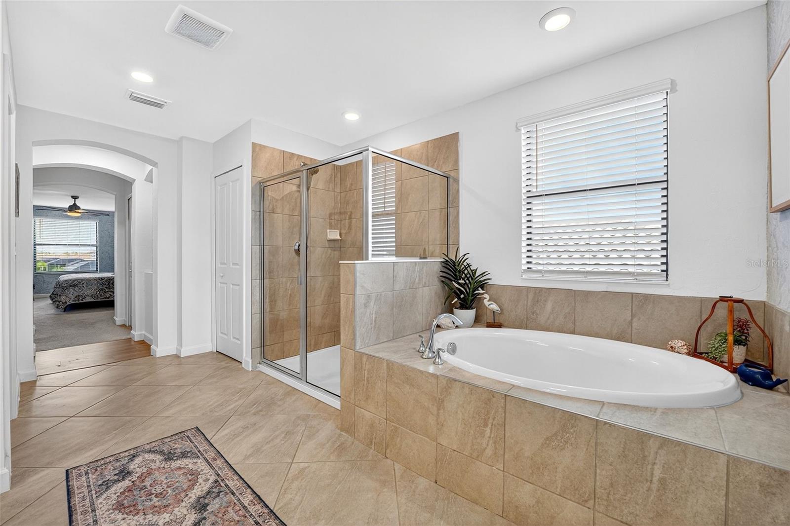 15527 ISLANDWALK AVE