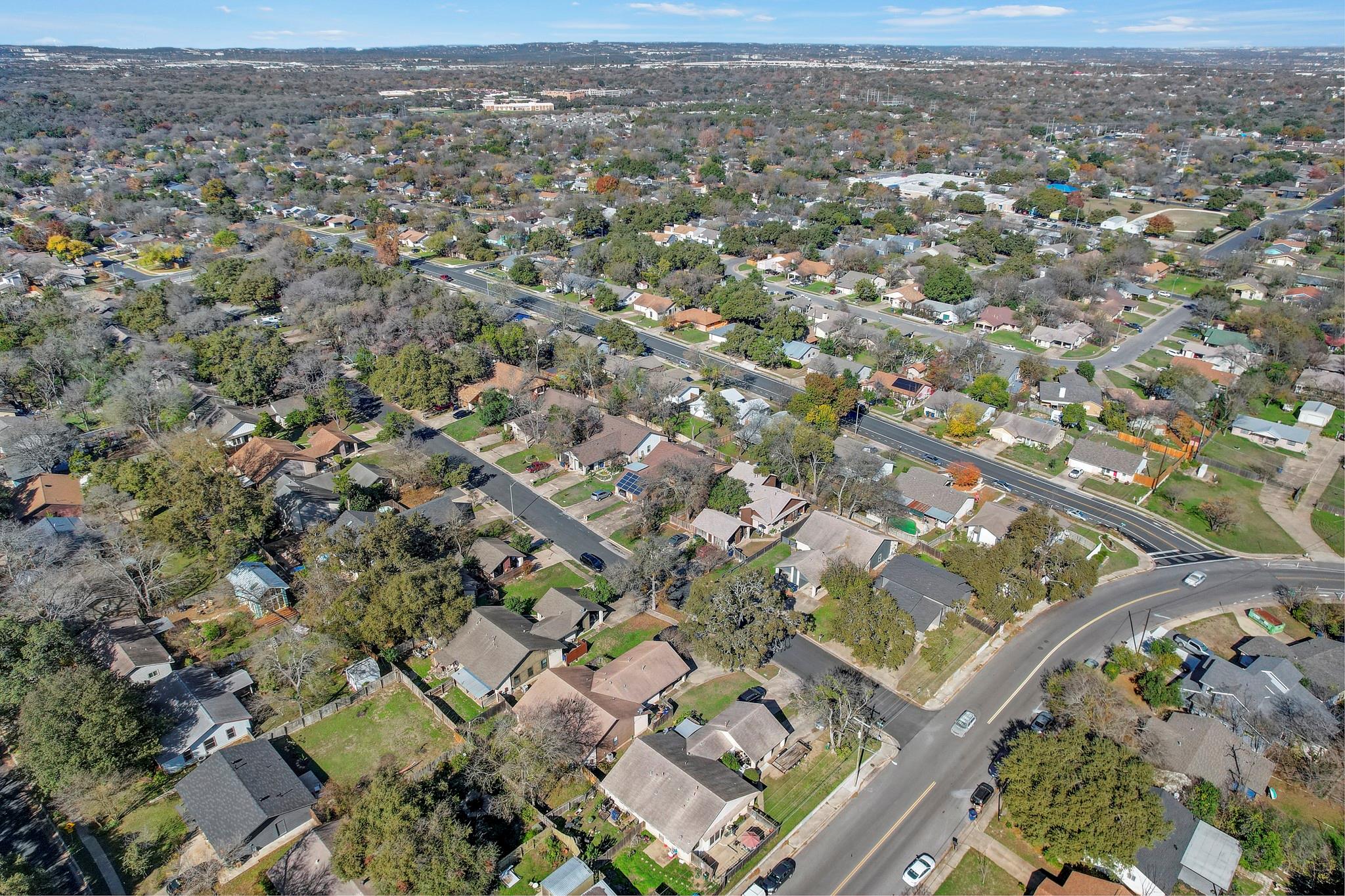 903 Milford WAY