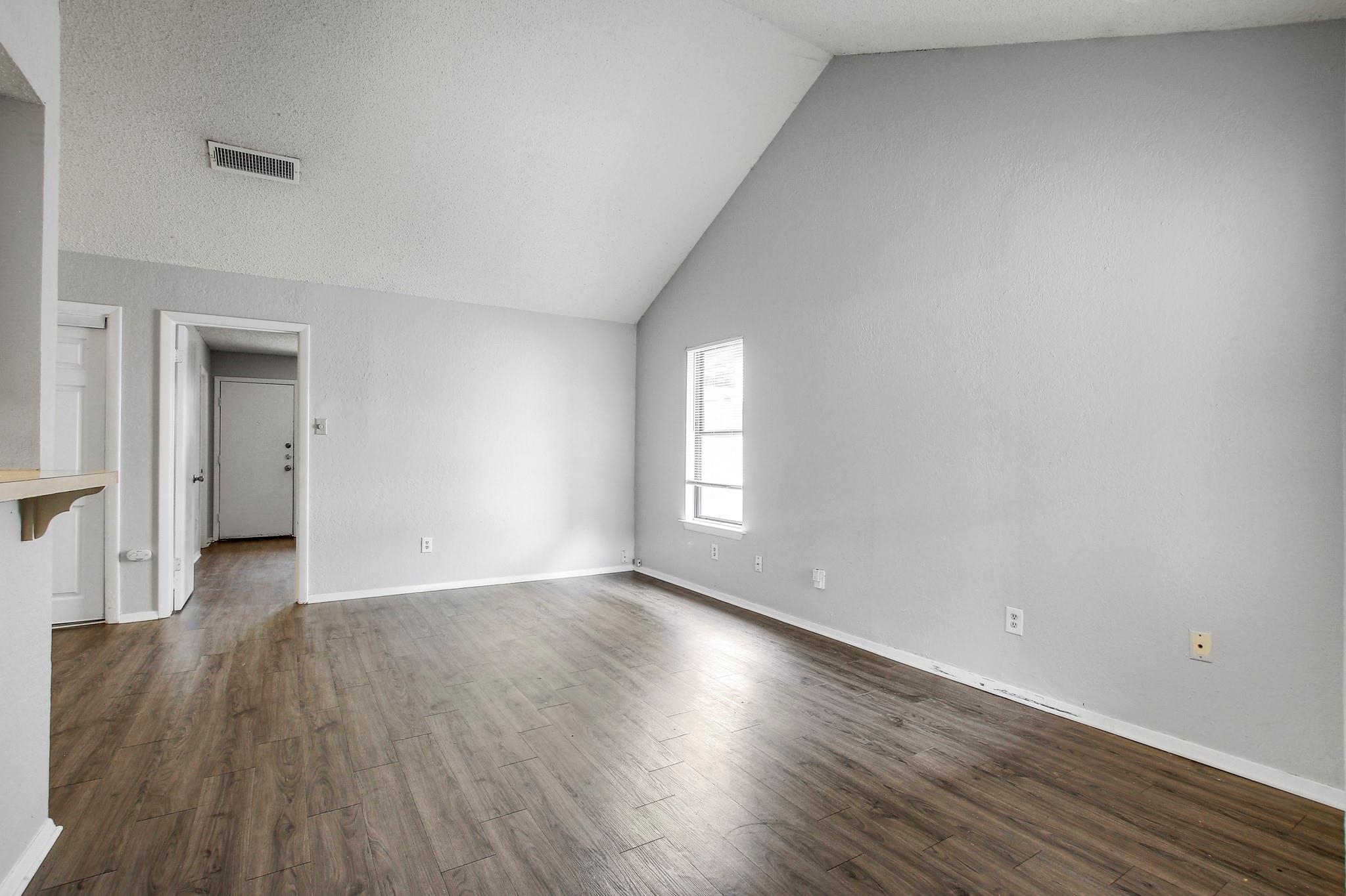 903 Milford WAY