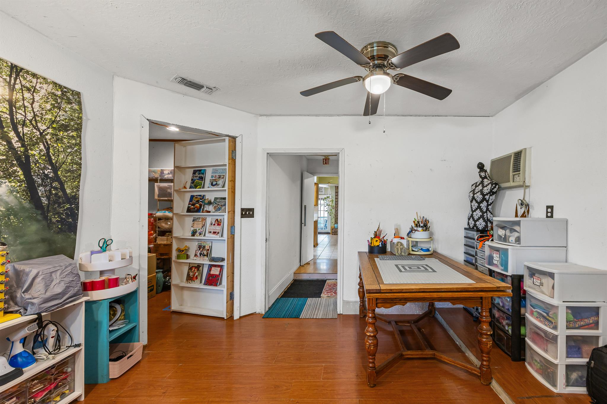 7303 Scenic Oaks CIR