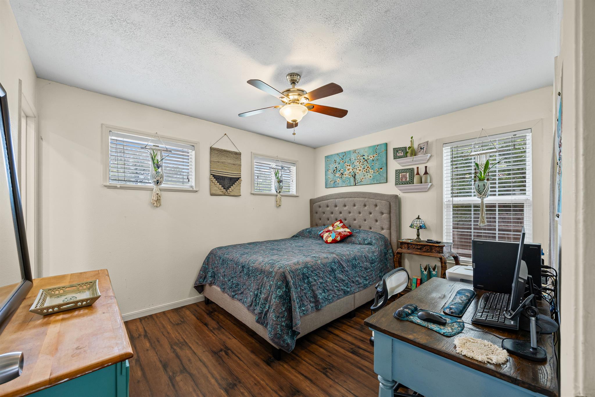 7303 Scenic Oaks CIR