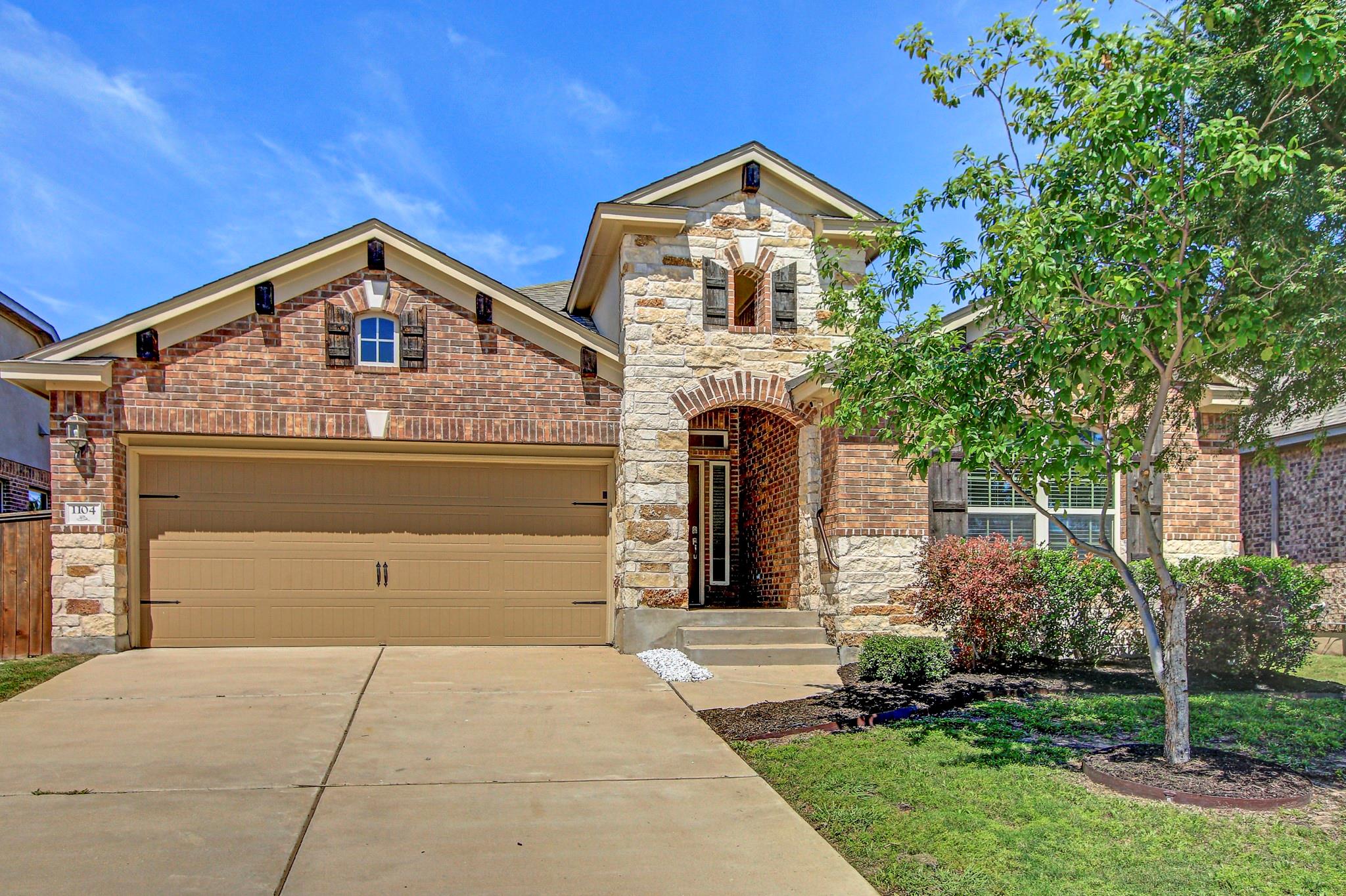 1104 Chad DR