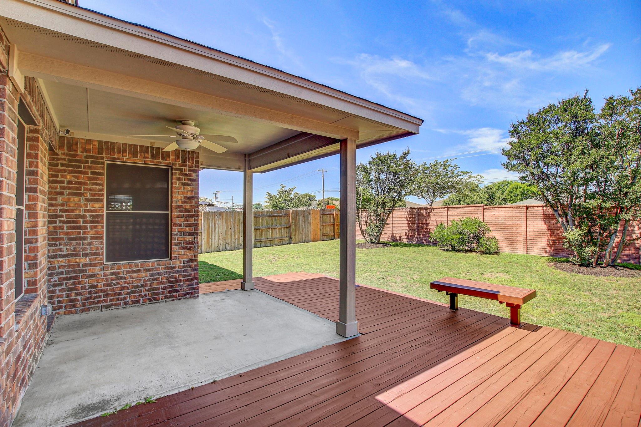 1104 Chad DR